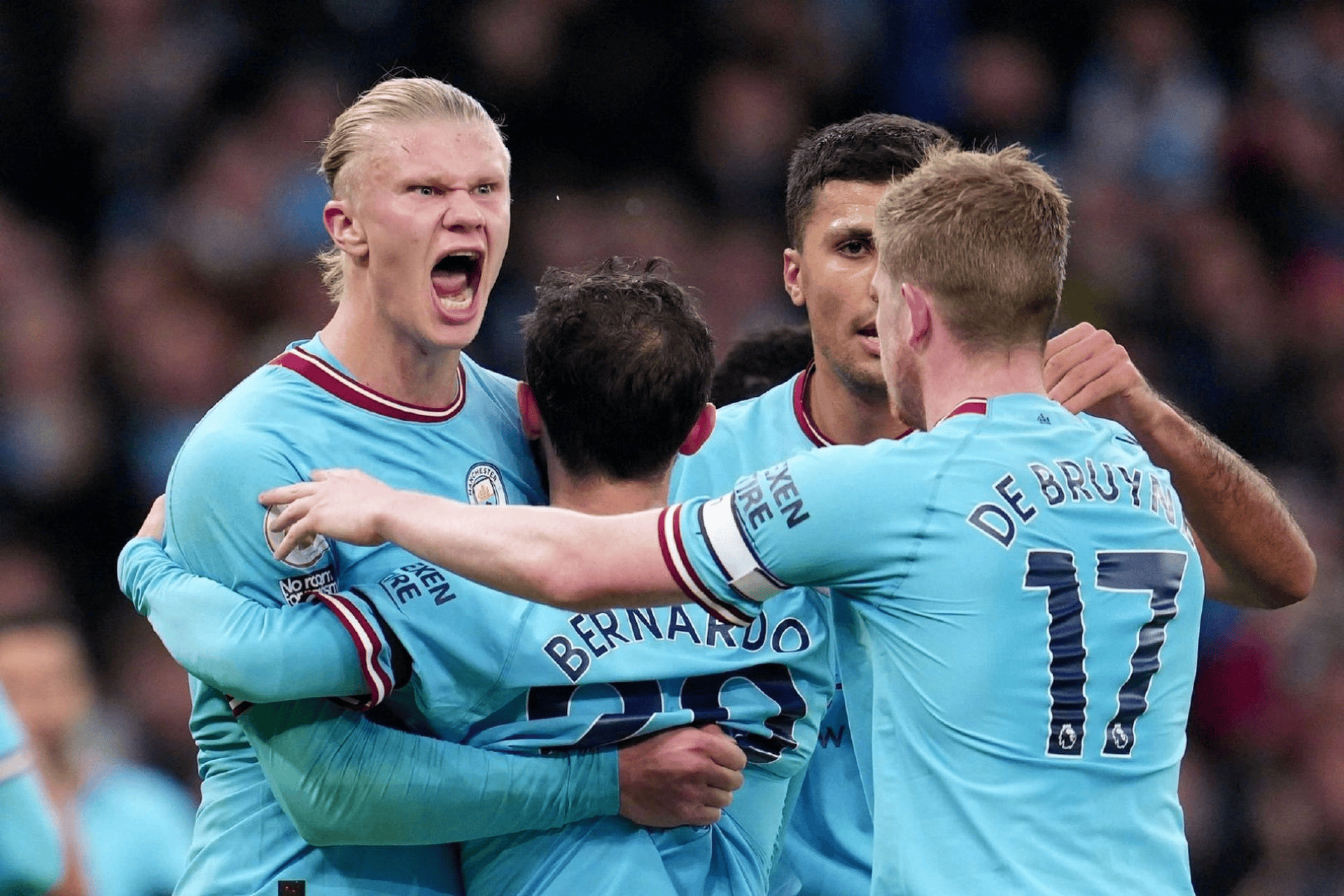 曼联国际比赛日外线爆发，志在欧超杯名次提升，更衣室稳定，更衣室氛围转暖