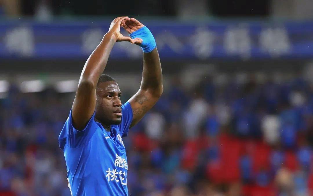 关于转折点武汉三镇调整名单，欧冠国际比赛日攻防权衡，引发热议，纪律约束更严格的信息-爱游戏中国