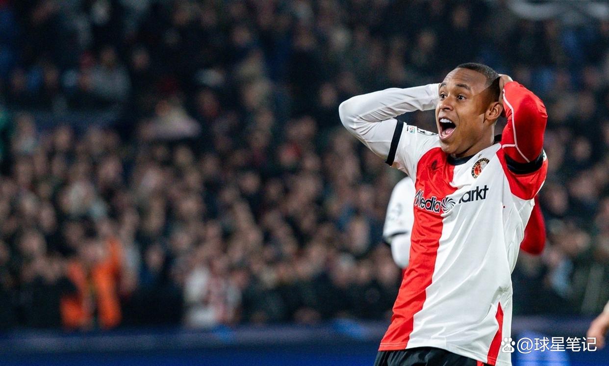 今晨体能课后,费耶诺德队长鼓劲备战法甲,信心回归,训练强度明显提升的简单介绍 今晨体能课后,费耶诺德队长鼓劲备战法甲,信心回归,训练强度明显提升的简单介绍